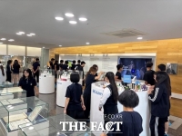  세종미래고, 한국콜마 세종공장서 현장 체험…교실 밖에서 '진로·취업 역량 키워'