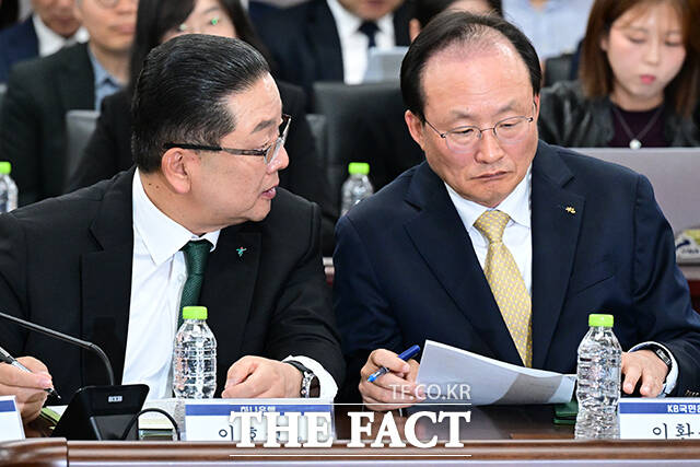 해킹 사고에 머리 맞댄 하나·KB 은행장.
