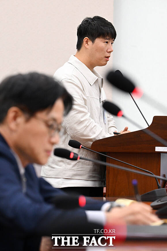 산업통상부 국정감사 증인 출석한 최승호 삼성그룹 초기업노조 삼성전자지부 노조위원장.