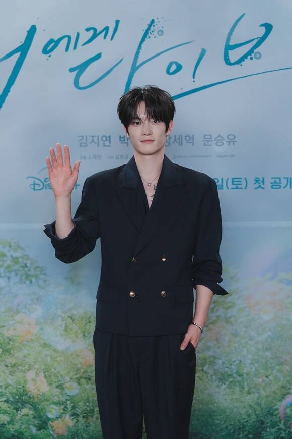 배우 장세혁이 디즈니+·채널A 토일드라마 '너에게 다이브'를 통해 섬세한 열연을 보여주고 있다. /덱스터픽쳐스, 아뮤즈엔터테인먼트