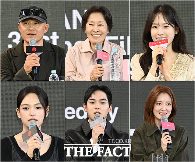 송일곤 감독과 배우 김혜자, 박서경, 이세영, 문성현, 최주은(왼쪽 위부터 시계방향)