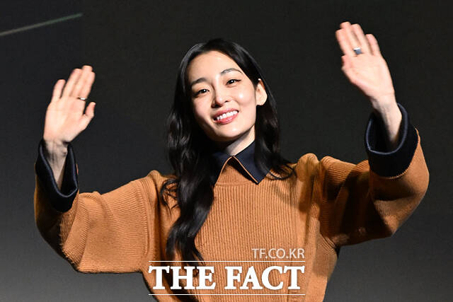배우 김민하가 8일 오후 부산 해운대구 신세계백화점 센텀시티점 문화홀에서 열린 액터스 하우스 행사에 참석해 포즈를 취하고 있다. /부산=김성렬 기자