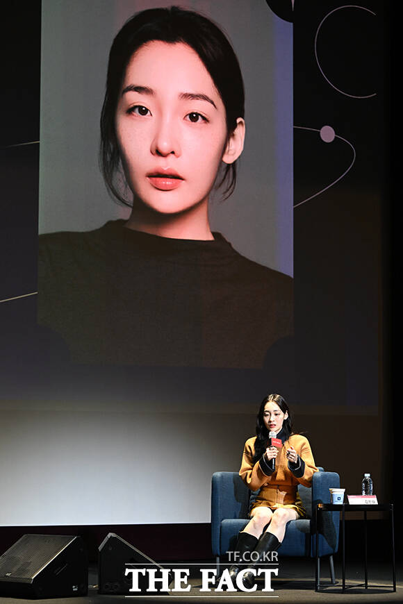 배우 김민하가 8일 오후 부산 해운대구 신세계백화점 센텀시티점 문화홀에서 열린 액터스 하우스 행사에 참석해 포즈를 취하고 있다. /부산=김성렬 기자