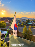  [취재석] 한글날, 태극기 찾기 힘든 거리