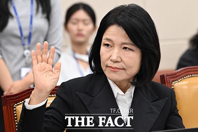 이진숙 국민의힘 의원이 12일 이재명 대통령 부모 묘소에 대한 농지법 위반 의혹을 거듭 주장했다. /남용희 기자