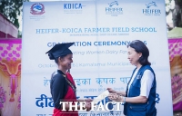  헤퍼코리아-KOICA, 네팔 최초 여성 농민 대상 '농부현장학교' 졸업식 개최 [TF사진관]