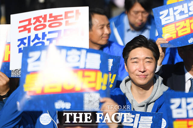 김용만 의원은