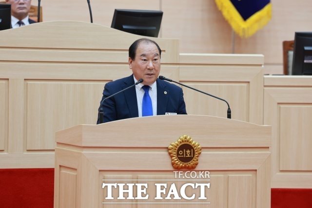 강정일 전남광주시의원이 전국 항만공사 통합 시 본사는 광양에 유치해야 한다고 주장했다. /전남광주시의회