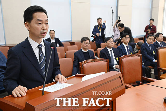인사말 하는 김지용 초대 중대범죄수사청장 후보자.