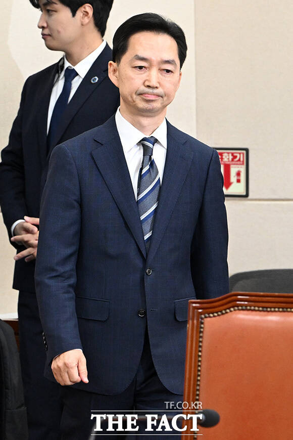 인사말 하는 김지용 초대 중대범죄수사청장 후보자.
