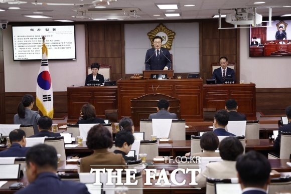 순천시의회가 제10대 의회 첫 시정질문과 2027년도 주요 업무보고를 통해 시정 전반을 점검한다. /순천시의회