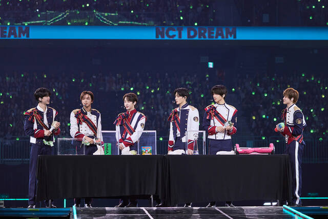 NCT DREAM이 오는 11월 9일 정규 6집 'DREAM AFTER DREAM'을 발매한다. 6인조 재편 후 첫 앨범이다. 사진은 지난 8월 팬미팅 당시 모습. /SM엔터