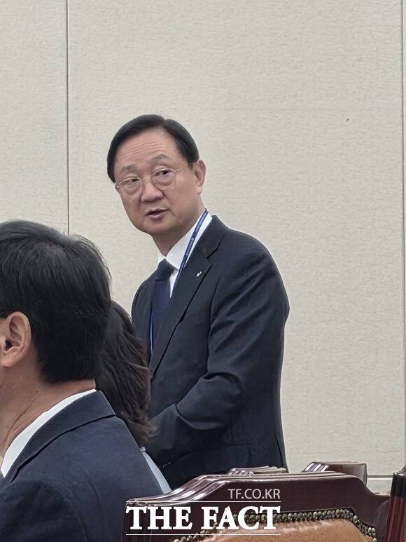 이찬진 금융감독원장이 19일 오전 국회 정무위원회 국정감사에서 발언하고 있다. /이선영 기자