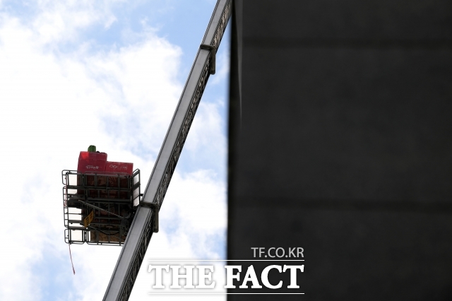 21일 CEO스코어에 따르면 지난해 1월부터 올해 9월까지 중대재해 발생 사실을 정부에 보고한 기업은 99곳으로 조사됐다. 사진은 기사 내용과 무관함. /남윤호 기자
