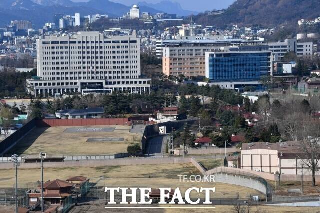 오세훈 서울시장은 정부가 검토 중인 용산공원 주택공급 구상에 반대한다는 뜻을 홍 장관에게 전달하겠다고 밝혔다. /더팩트 DB