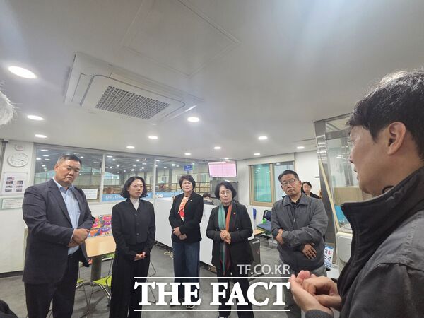 대전시의회 복지환경위원회는 20일부터 21일까지 1박 2일간 세종과 대구를 방문해 복지·환경 분야 우수 사례를 살펴보고 개선 방안을 모색했다. 대구승마장 방문 모습. /대전시의회