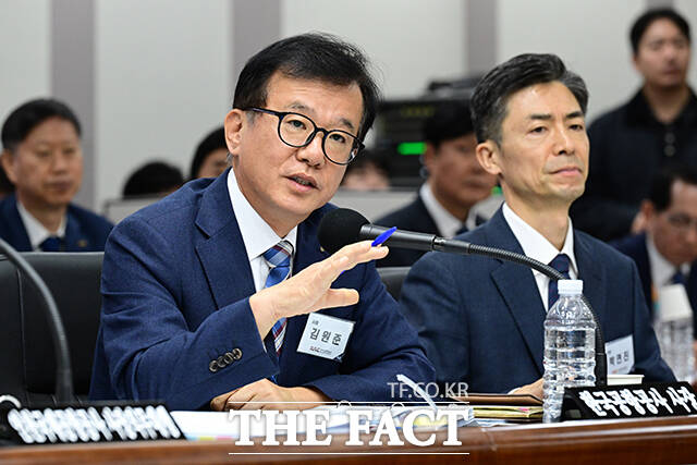 유상범 국민의힘 의원의 '제주공항 지연사태' 관련한 질의를 하고 있다. /인천=남윤호 기자