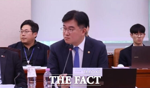 정준호 민주당 의원이 22일 국정감사에서 대한체육회의 무너진 징계 관리 시스템을 추궁하고 있다. /정준호 의원 SNS갈무리