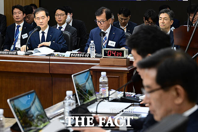 유상범 국민의힘 의원의 '제주공항 지연사태' 관련한 질의를 하고 있다. /인천=남윤호 기자