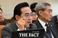  종합감사 질의 답변하는 박홍근 기획예산처 장관 [포토]