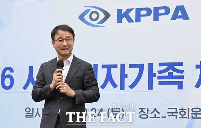 인사말 하는 한병도 더불어민주당 원내대표.