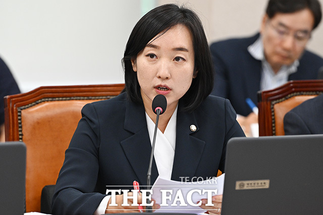 전은수 더불어민주당 의원이 국민의 힘을 향해 