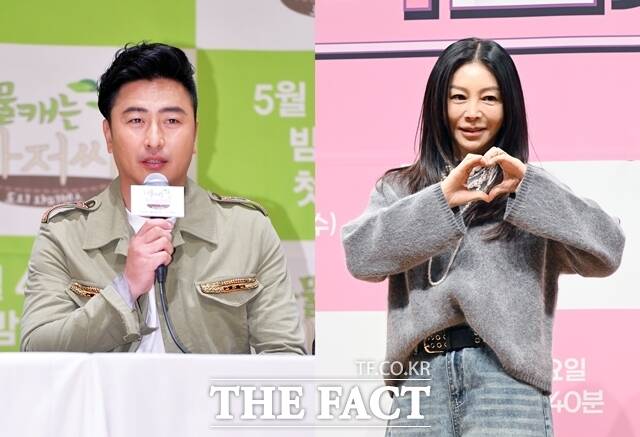 전 축구 선수 안정환(왼쪽)과 배우 황신혜가 TV조선 새 오디션 프로그램 '미스터트롯' 시즌4 심사위원으로 출격한다. /더팩트 DB
