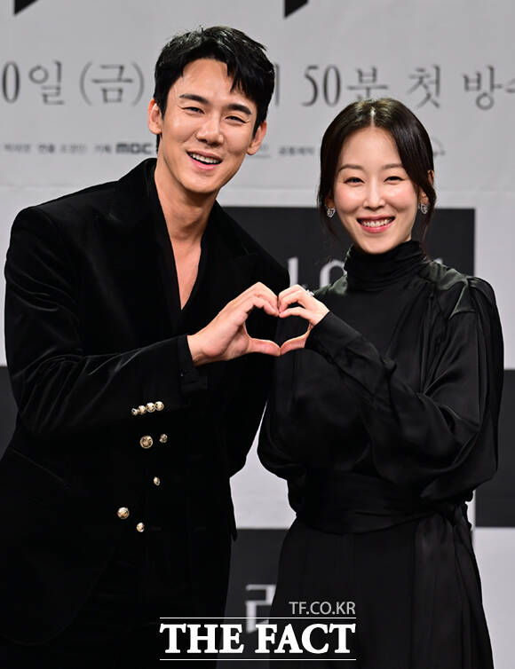 배우 유연석(왼쪽)과 서현진이 2016년 SBS 드라마 '낭만닥터 김사부' 이후 약 10년 만에 MBC 금토드라마 '라이어'로 호흡을 맞춘다. /이새롬 기자