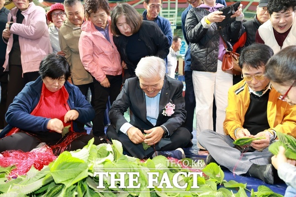 지난 27일 열린 제9회 금산깻잎 화합한마당 모습. /금산군