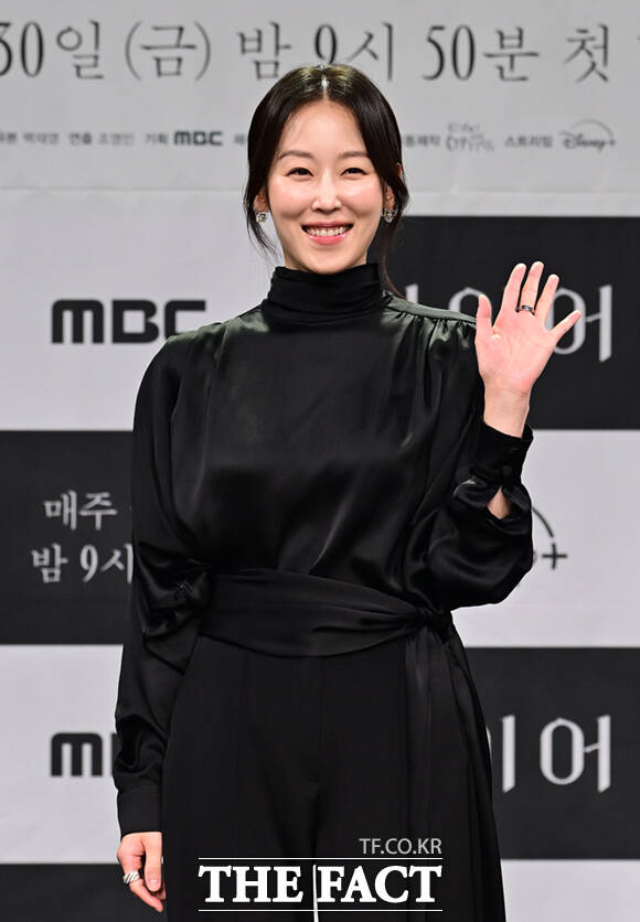 배우 서현진이 28일 오후 서울 마포구 상암동 MBC 골든마우스홀에서 열린 새 금토드라마 '라이어' 제작발표회에 참석해 포즈를 취하고 있다. /이새롬 기자