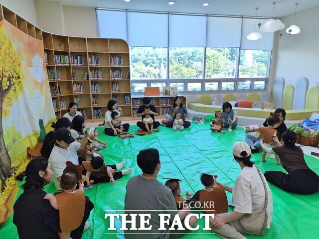 전남도서관이 30일부터 정상 운영한다고 도서관 측이 28일 밝혔다. / 전남도서관