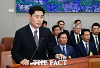  운영위 국감 출석한 윤기현 대통령경호처 운영관리본부장 직무대리 [포토]