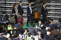  특검, 올림픽공원 투표지 검증 13시간 만에 종료…반출도 완료
