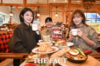  팀홀튼, 국내 첫 플래그십 스토어 '밴프 타운 성수' 3일 오픈 [포토]