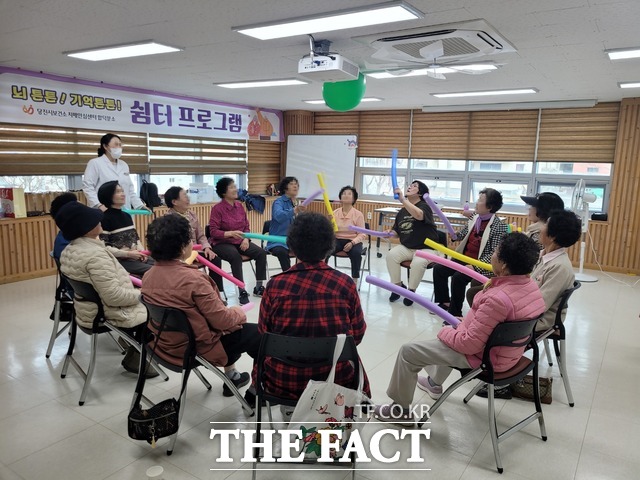 당진시보건소 치매안심센터는 올해 '치매 환자 쉼터 프로그램'을 성황리에 운영했다. /당진시