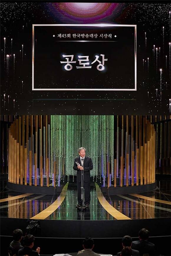 최불암의 특집 다큐 '밥상지기 최불암, 당신을 기억합니다'의 내레이션은 배우 최수종이 맡는다. /KBS