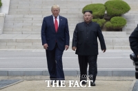  트럼프·김정은의 '엇갈린 신호'와 안갯속 ‘한반도의 봄’ [이우탁의 인사이트]