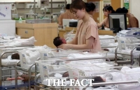  5월 출생아 수, 14년 만에 최대 증가…합계출산율 0.75명