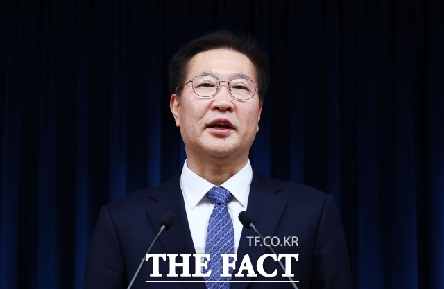 법무부 장관 후보자로 지명된 박성재 전 서울고검장이 23일 서울 용산 대통령실 청사에서 소감을 밝히고 있다. /뉴시스