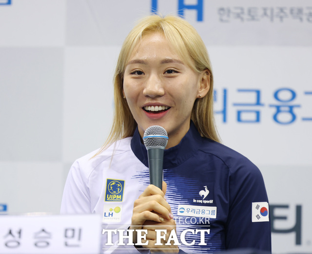 2026 아이치·나고야 아시안게임에서 성승민(23·한국체대)이 대한민국 선수단 첫 금메달을 안겼다. /뉴시스