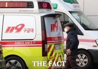  서울 송파구 아파트 화재…2명 심정지 병원 이송