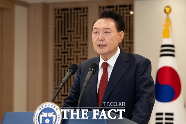 윤석열 대통령의 12일 담화에 야권이 일제히 격앙된 반응을 쏟아냈다. /뉴시스