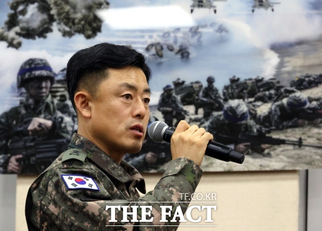 내란 중요임무 종사 등 혐의로 구속기소 된 문상호 전 정보사령관의 정식재판이 오는 16일 시작된다./뉴시스