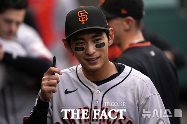 이정후는 이번 시즌 좌투수에게 타율 .306으로 강세를 보이고 있다. 2일(한국시간) 휴식 차원에서 선발에서 빠진 이정후. /뉴시스