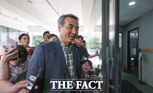 김건희 여사를 수사할 민중기 특별검사가 검사 7명의 인선을 확정하면서 파견 검사 인원을 다 채웠다./뉴시스