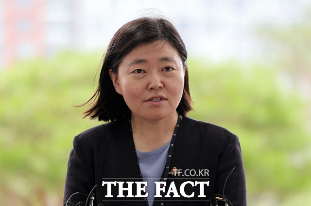 임은정 서울동부지검장은 10일 윤석열 전 대통령의 재구속에 대해 우연이 아니라 인과응보의 필연이라고 강조했다. /뉴시스