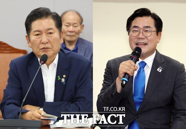 민주당 당대표 출마를 선언한 정청래(왼쪽) 의원과 박찬대 의원이 9일 서울 여의도 국회 의원회관에서 열린 당원 주권 정당개혁 토론회와 진짜 대한민국 ON AIR 유튜브 토크콘서트에서 발언하는 모습. /뉴시스