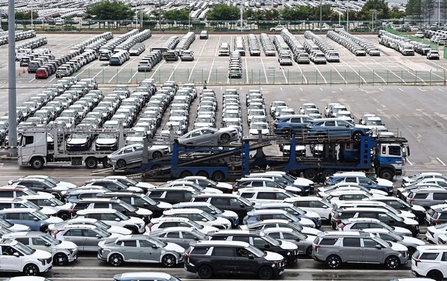 지난달 전기차 수출액이 7억8000만달러를 기록하며 전년 동월 대비 11.2% 증가했다. 사진은 지난 1일 경기 평택항 자동차 전용부두. / 뉴시스