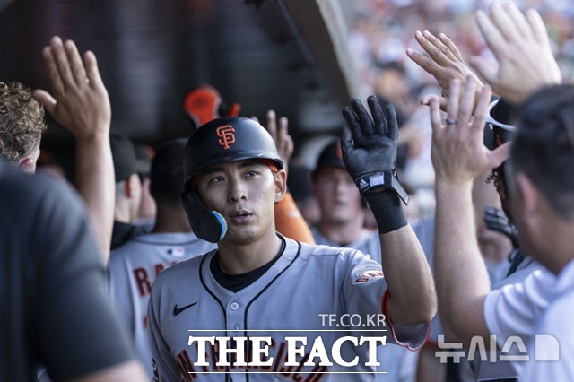 이정후는 21일(한국시간) 토론토전에서 톱타자로 나서 2안타를 치며 분전했지만 팀 연패를 막아내진 못했다. /뉴시스