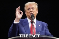  트럼프, 인도에 '2차 제재'…27일부터 관세 25%→50%